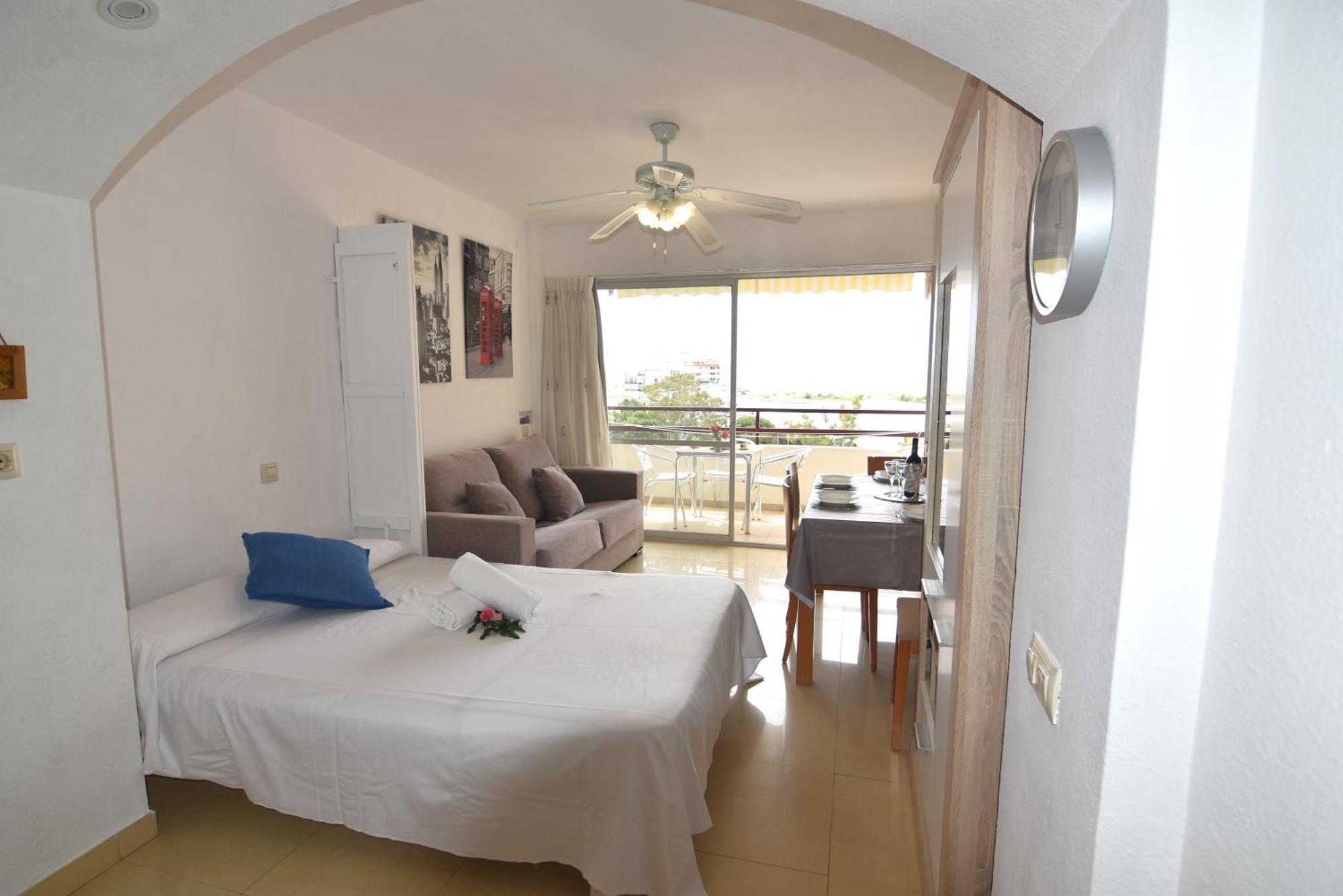 Apartment Rnet - 600 Xaloc 04-32 A *