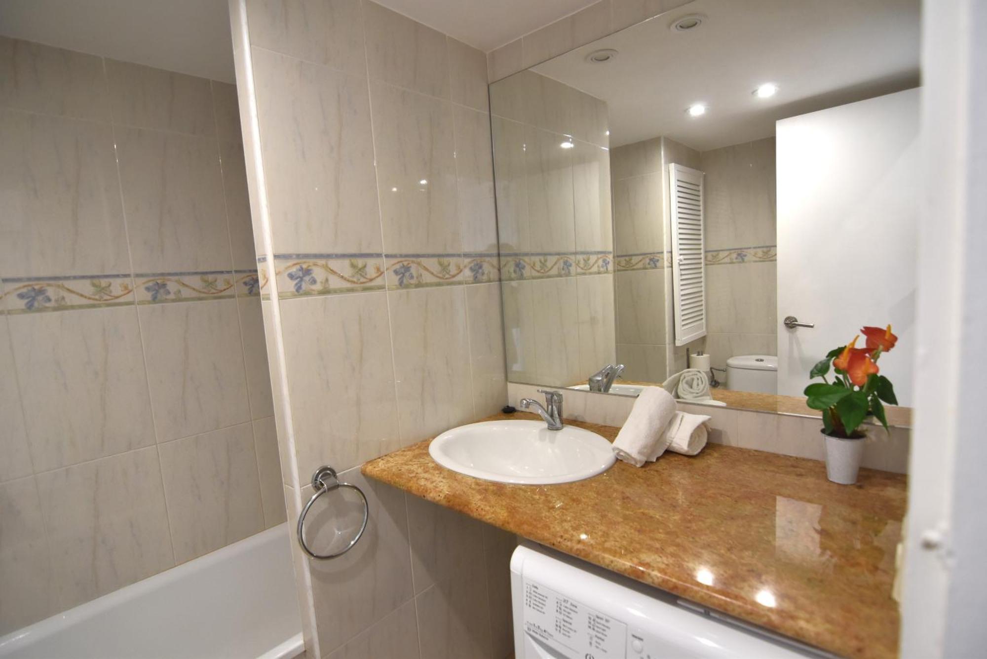 Apartment Rnet - 600 Xaloc 04-32 A